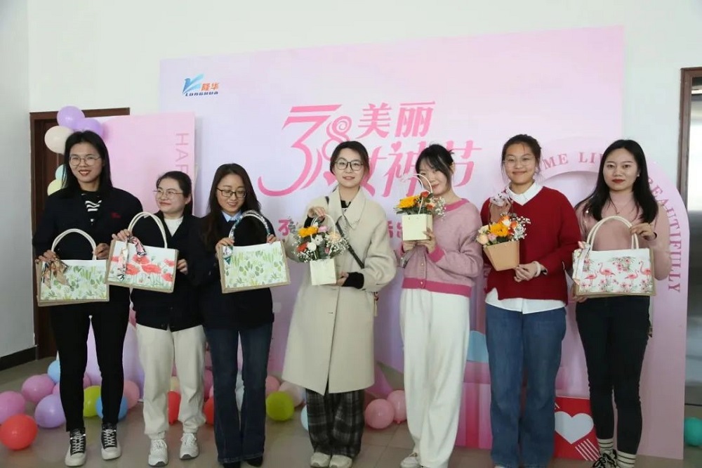 巧手女神，美麗綻放—— 隆華科技集團(tuán)組織在洛各公司開(kāi)展“三八”婦女節(jié)活動(dòng)
